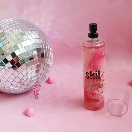 Skil Sky Is The Limit SKIL Strawberry Fizz Milky Way Collection Mist 250ml Unisex
