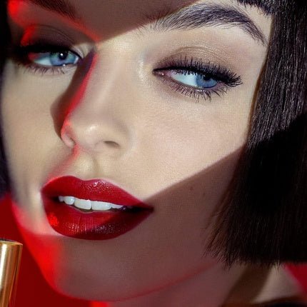 Artistic Cabaret Premiere Volumizing Mascara 01 - Maison des fragrances