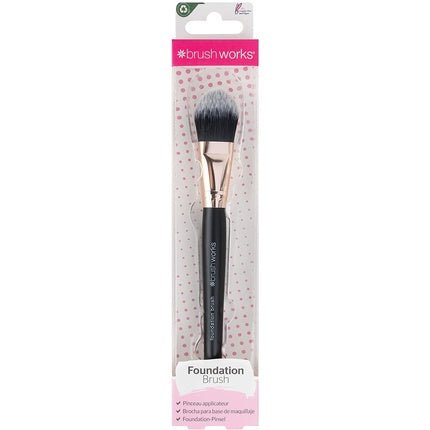 Brushworks Foundation Brush - Maison des fragrances