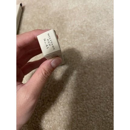 Burberry Liquid Lip Velvet Bold & Matte Lip Cream 41 Military Red - New With Box - Maison des fragrances