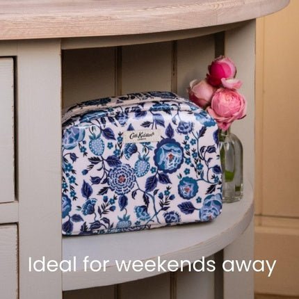 Cath Kidston Navy Carnation Print Large Makeup Bag - Maison des fragrances