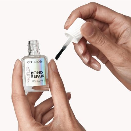 Catrice ProPlex Bond Repair Base Coat Nail Balm No. 010 Transparent Long - lasting Strengthening Primer Natural Acetone - free Vegan - Maison des fragrances