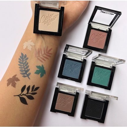 Color Affair Eyeshadow Matte Eyeshadow No. 1 Butter Cookie - Maison des fragrances