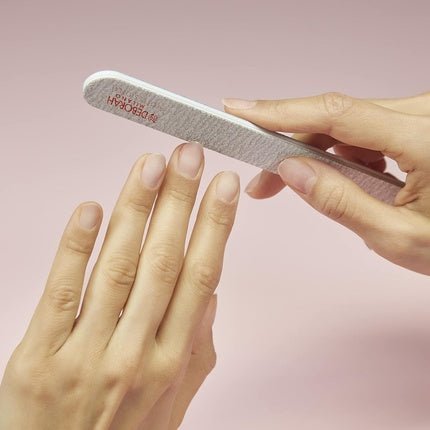 Deborah Milano Semi - Permanent Nail Polish Accessories Kit Manicure Kit for Professional Results at Home with Files and Cuticle Pusher - Maison des fragrances