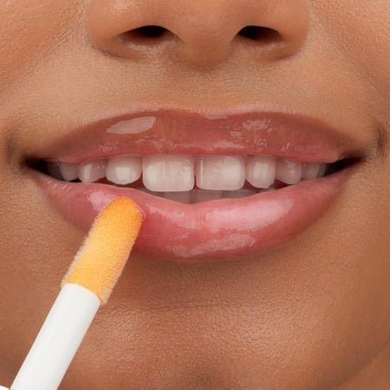 Essence Hydra Kiss Lip Oil Lip Gloss 02 Orange Moisturising Nourishing with Oils Shiny Vegan No Parabens No Microplastic Particles Nanoparticles Free 4ml - Maison des fragrances