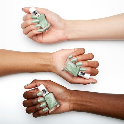 Essie Gel - Like Nail Polish Lasts Up To 15 Days with Flex.e Gel Technology No Chipping Glass - Like Shine Vegan Formula Gel Couture 551 Bling It 13.5ml - Maison des fragrances
