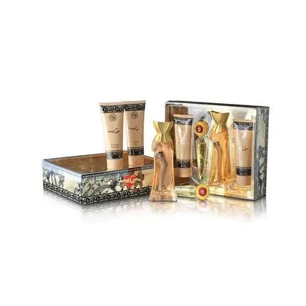 French Cancan par New Brand Femme 4 Piece Gift Set 3.4oz Eau de parfum Spray 0.5oz Eau de parfum Spray 4.3oz Shower Gel 4.3oz Body Lotion - Maison des fragrances