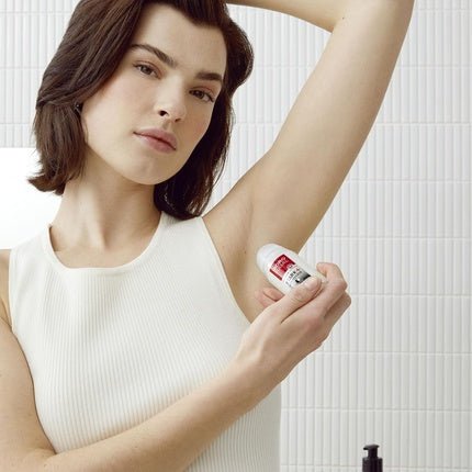 Hidrofugal Strong Anti-Stain Roll-On Deodorant 50ml Unisexe - Maison des fragrances