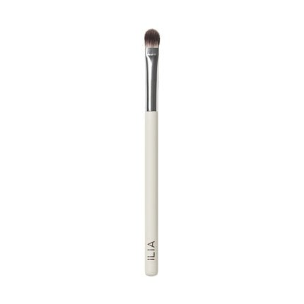 ILIA Shadow Brush Non - Toxic Vegan Cruelty - Free Clean Makeup - Maison des fragrances
