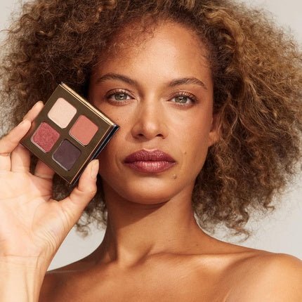 INIKA Organic Quad Eyeshadow Palette Pure Mineral Shimmer Longwear Highly Pigmented Blendable with Vegan Cocoa Seed Extract and Organic Carnauba Wax Cruelty - Free Makeup Flowers - Maison des fragrances