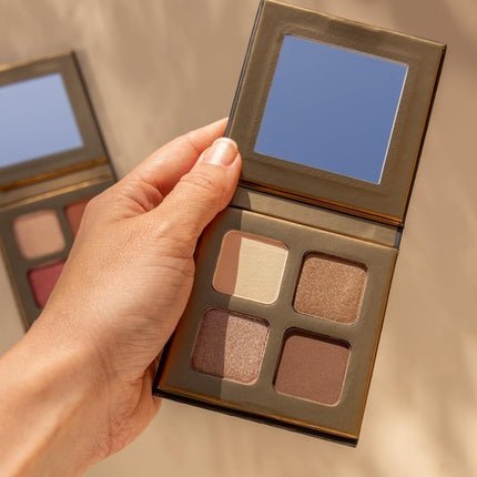 INIKA Organic Quad Eyeshadow Palette Pure Mineral Shimmer Longwear Highly Pigmented Blendable with Vegan Cocoa Seed Extract and Organic Carnauba Wax Cruelty - Free Makeup Wind - Maison des fragrances