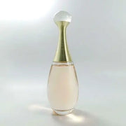 J'adore - Eau De Toilette Spray par Christian Dior 3.4oz 100ml - Maison des fragrances