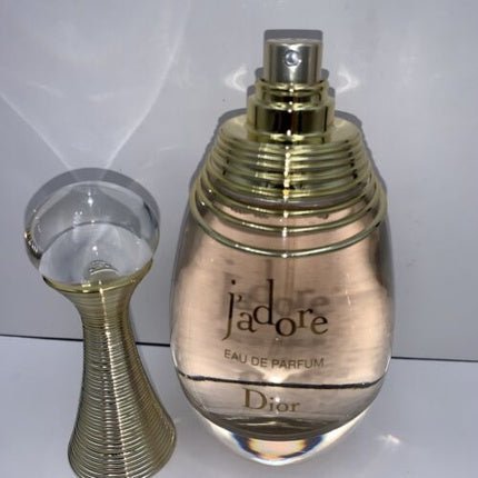 J'Adore par Christian Dior 100ml (100ml) Eau de parfum Spray - Maison des fragrances