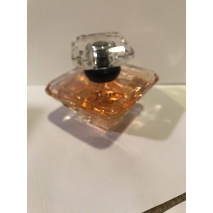 Lancôme Lancome Tresor L Lumineuse Eau de Parfum 50oz Unisexe - Maison des fragrances