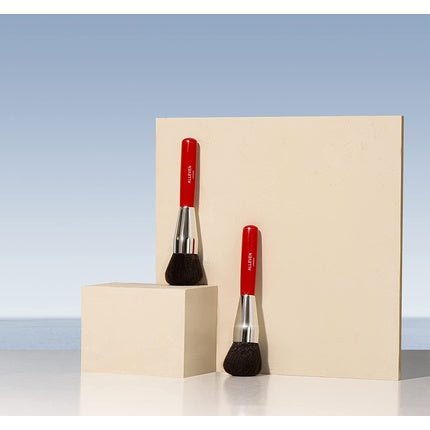 Large Kabuki Brush for Blending - Maison des fragrances