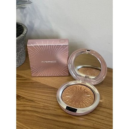 MAC Skinfinish Powder Bronzer Flare For The Dramatic - Maison des fragrances
