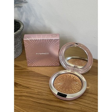 MAC Skinfinish Powder Bronzer Flare For The Dramatic - Maison des fragrances
