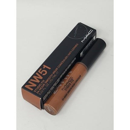 MAC Studio Fix 24 Hour Smooth Wear Concealer NW51 Anti Cernes 0.24oz - Maison des fragrances