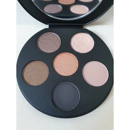 Mac Surprise Eyeshadow Cool Palette 8.5g Rare - Maison des fragrances