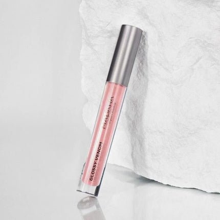 Mádara Glossy Venom Lip Gloss Vinyl Hood - Maison des fragrances
