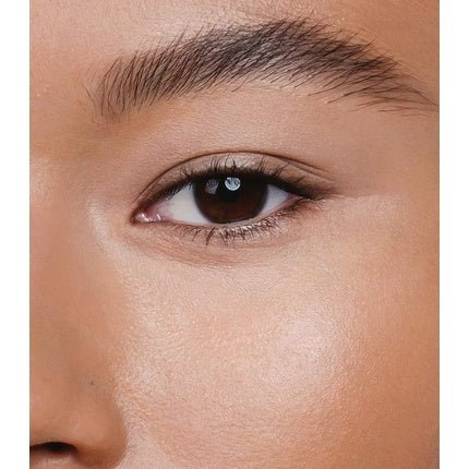 MÁDARA Luminous Perfecting Concealer 45 Almond Organic Makeup Contour Corrector with Hyaluronic Acid and Minerals 4ml - Maison des fragrances