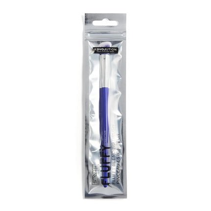 Makeup Revolution Brush Queen Fluffy Blending Brush Multicolor - Maison des fragrances