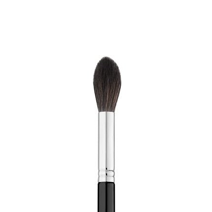 Mesauda F07 Tapered Highlighter Contour Brush - Maison des fragrances