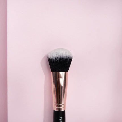 Multitasking Brush - Maison des fragrances