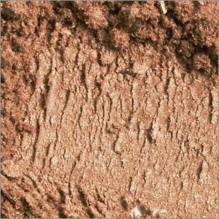 Nude by Nature Radiant Loose Powder Foundation 100% Natural Ingredients SPF 15 W8 Classic Tan - Maison des fragrances