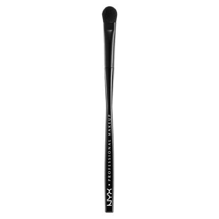 NYX Tapered All Over Shadow Brush - Maison des fragrances
