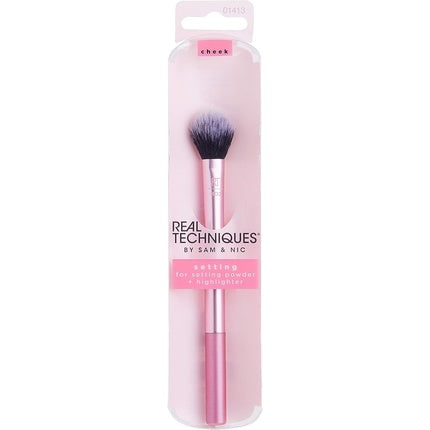 Real Techniques Setting Brush - Makeup Brush