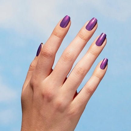 OPI Nature Strong Nail Polish Quick Dry Vegan Nail Varnish With Long - Lasting Results Made With Natural Ingredients Purple Shades Achieve Grapeness - Maison des fragrances