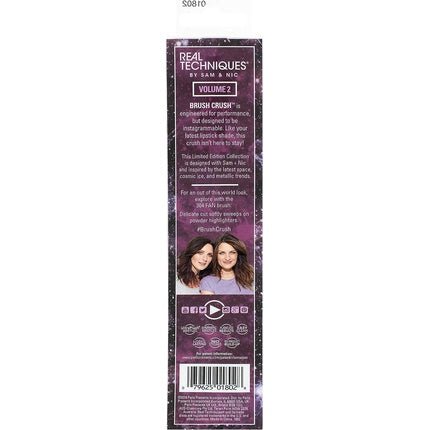 Real Techniques Brush Crush Volume 2 Fan Makeup Brush for Highlighting RT 304 - Maison des fragrances