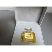 Sealed Joy Pure Perfume 0.5 Oz / 15 Ml par Jean Patou Paris - Maison des fragrances