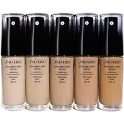Shiseido Synchro Skin Glow Luminizing Fluid Foundation Neutral2 30ml - Maison des fragrances