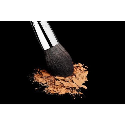 Sigma Beauty F29 HD Bronzer Brush Tapered Bronzer Makeup Brush with Ultra - Soft Synthetic Fibers for Flawless Powder Application - Maison des fragrances