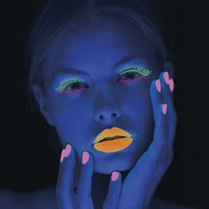 Stargazer Neon Mascara UV Glow Fluorescent Bright Colours Party Festival 23g - Maison des fragrances