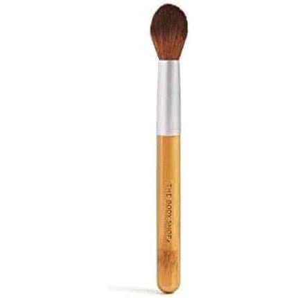 The Body Shop Pointed Highlighter Brush with Bamboo Handle and Nylon Bristles - Maison des fragrances