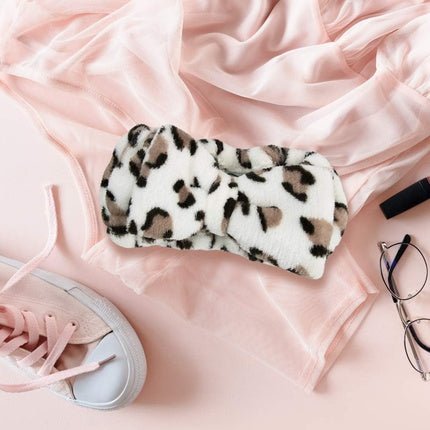 The Vintage Cosmetic Company Peggy Makeup Headband Leopard Print - Maison des fragrances