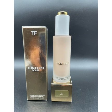 Tom Ford Soleil Flawless Glow Foundation 30ml SPF30 10 Chestnut - Maison des fragrances