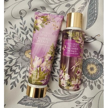 Victoria's Secret Crushed Petals Fragrance Mist And Lotion Set Full Size Coffret (Coffret) Mixte - Maison des fragrances
