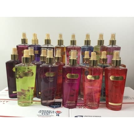 Victoria's Secret Victoria's Secret VS Fantasies Body Splash Mist 250oz Unisexe - Maison des fragrances